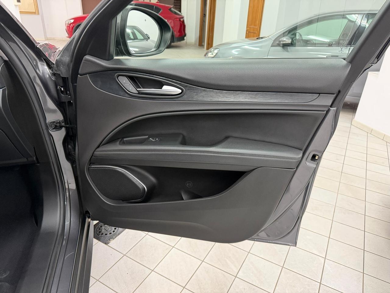 Alfa Romeo Stelvio 2.2 TD 190 CV BUSINESS Q4 DISTRIBUZIONE ESEGUITA