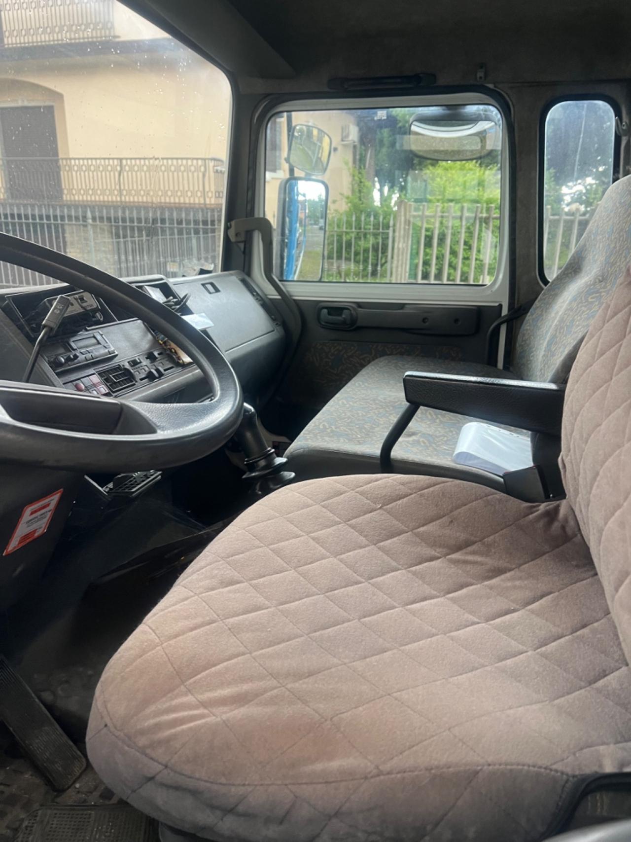 Bisarca Renault 3 Posti Perfettamente Funzionante Revisionata