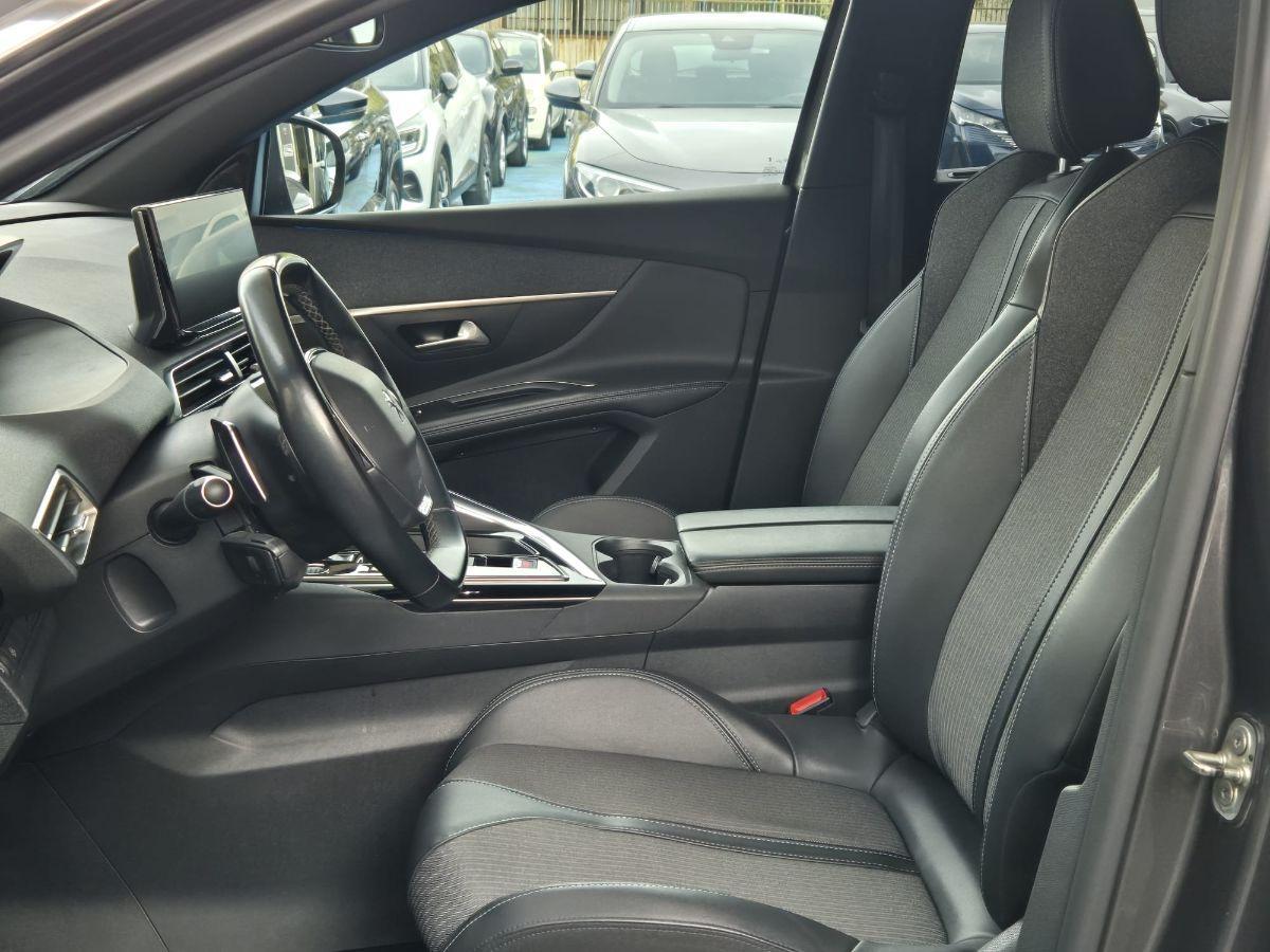 PEUGEOT - 5008 - BlueHDi 130 Allure Pack 7 POSTI