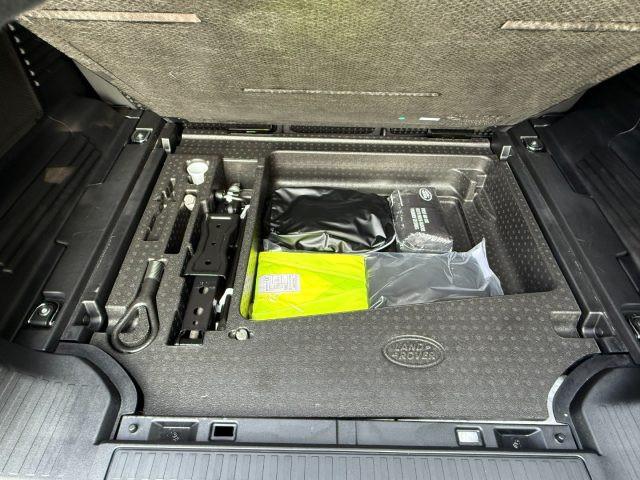 LAND ROVER Defender 110 3.0D I6 SE AUTOCARRO N1 PREZZO NETTO