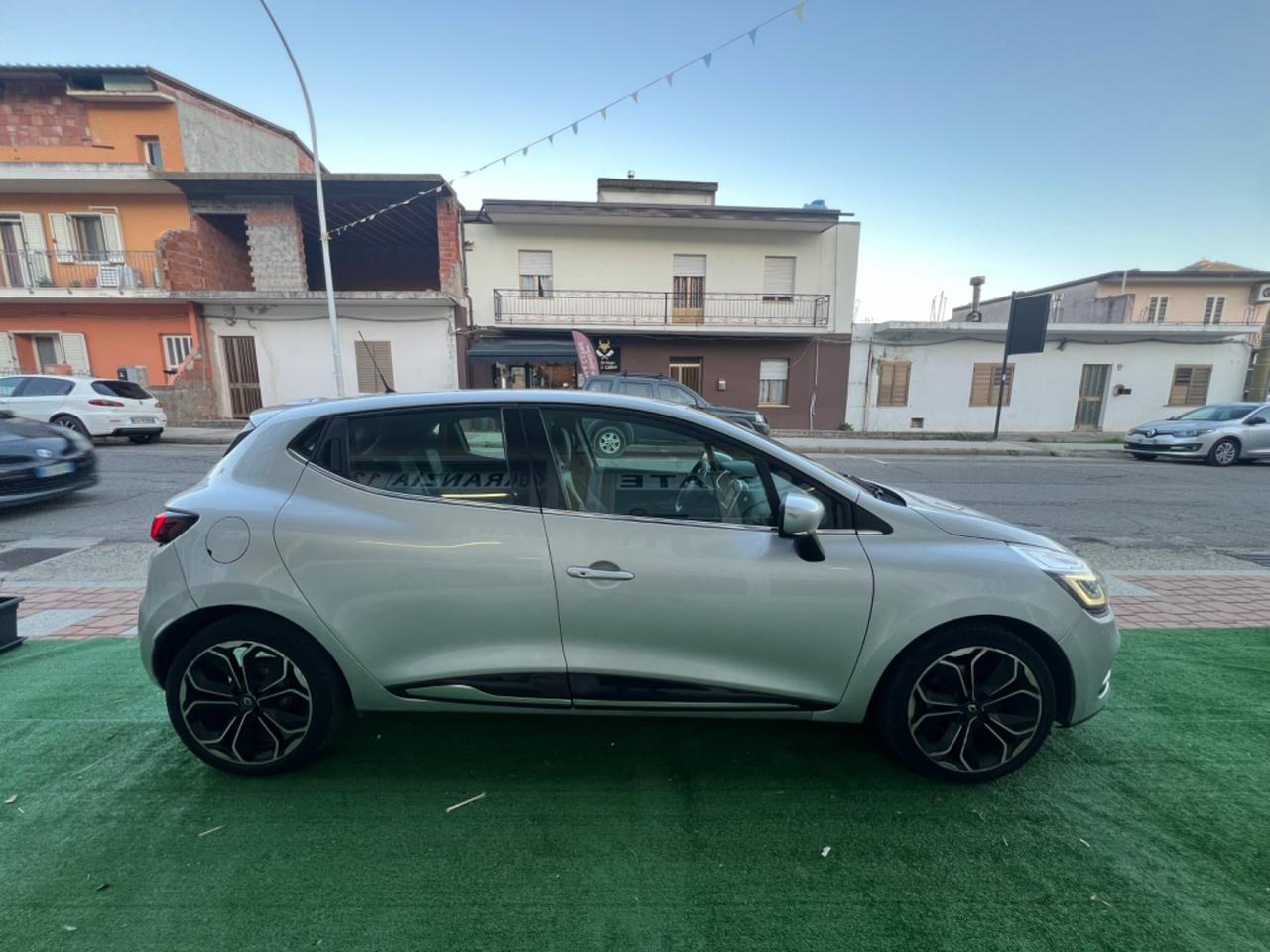 Renault Clio dCi 8V 90CV Start&Stop 5 porte Energy Zen