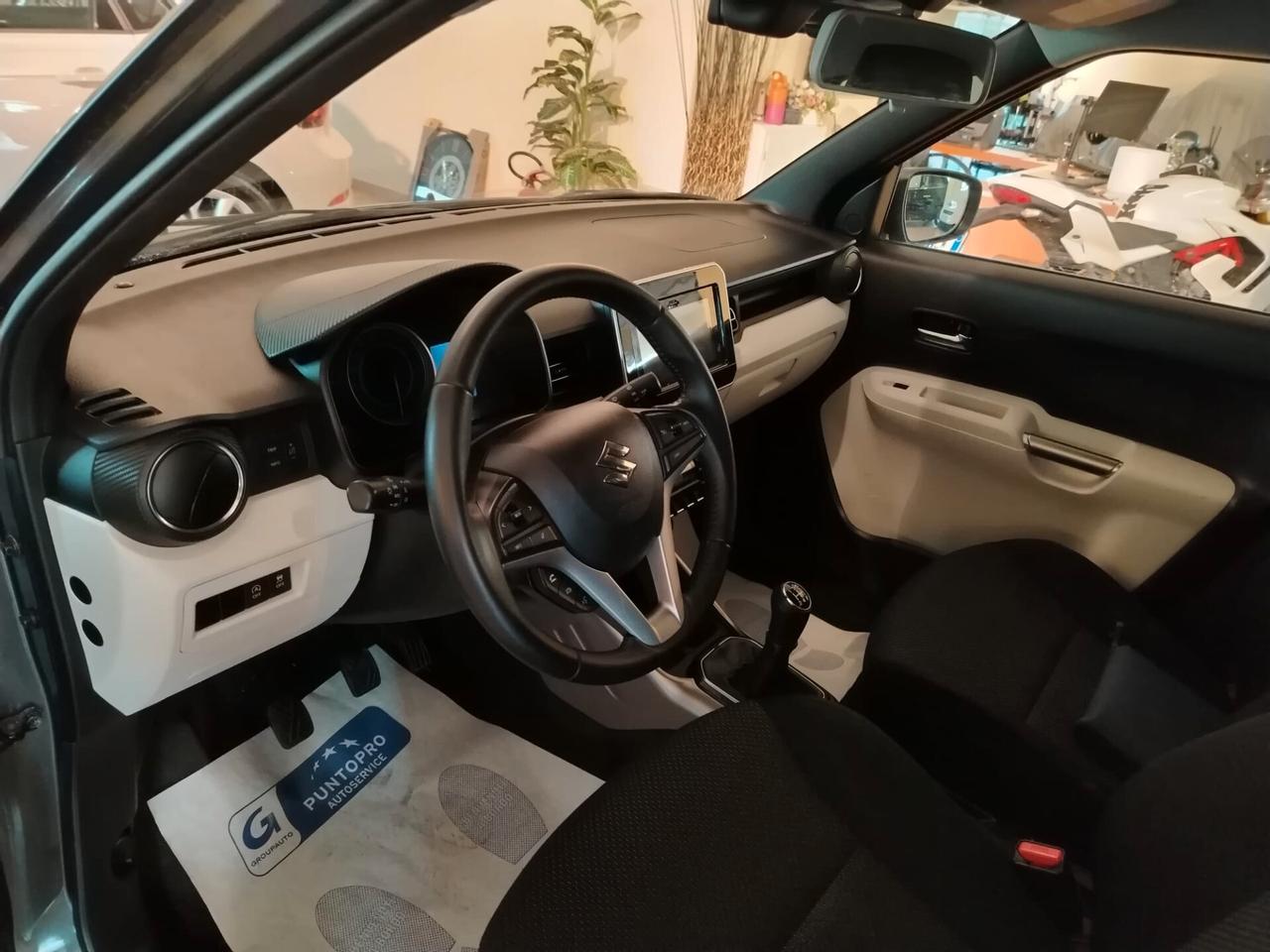 Suzuki Ignis 1.2 Hybrid Top
