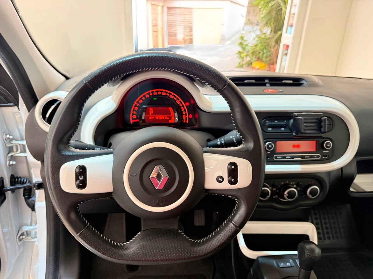 Renault Twingo SCe EDC Limited Intense