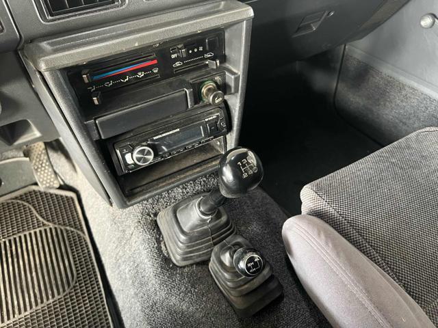 DAIHATSU Feroza 1.6i cat Resin-top - GPL