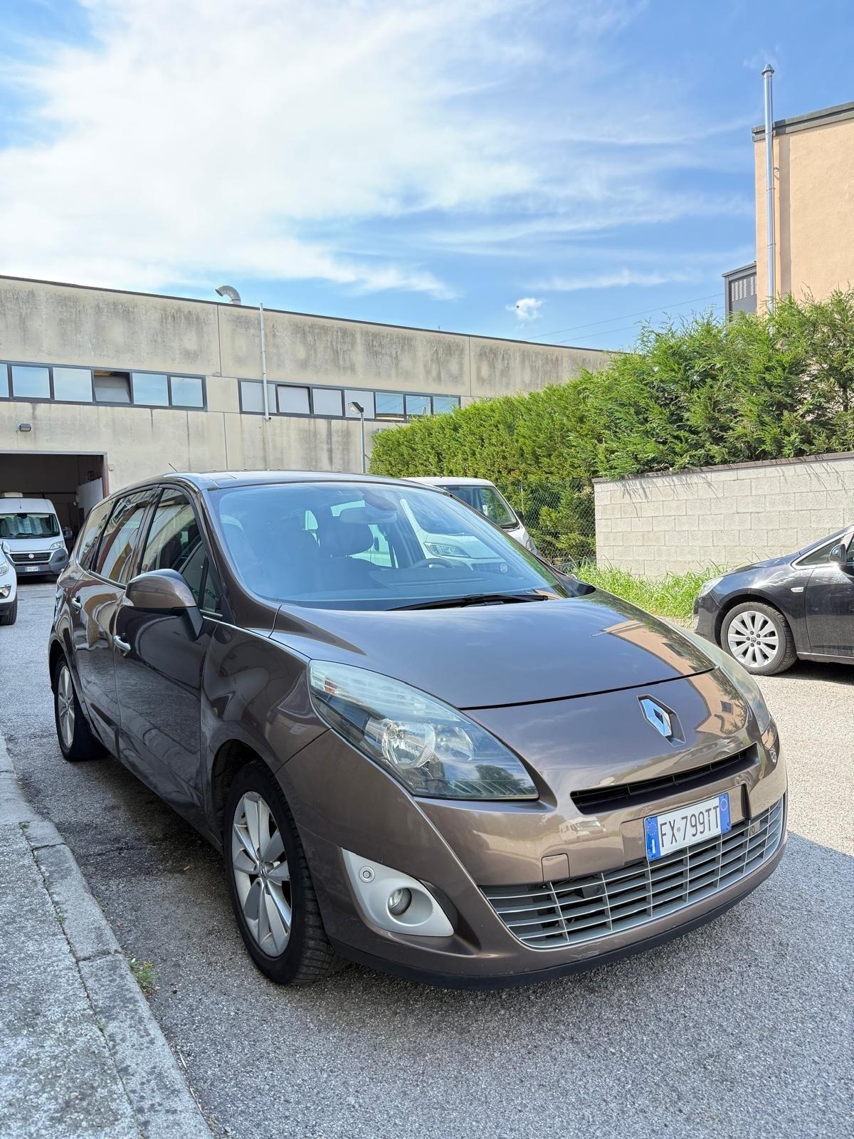 Renault Scenic Scénic 2.0 dCi 150CV Proactive Luxe