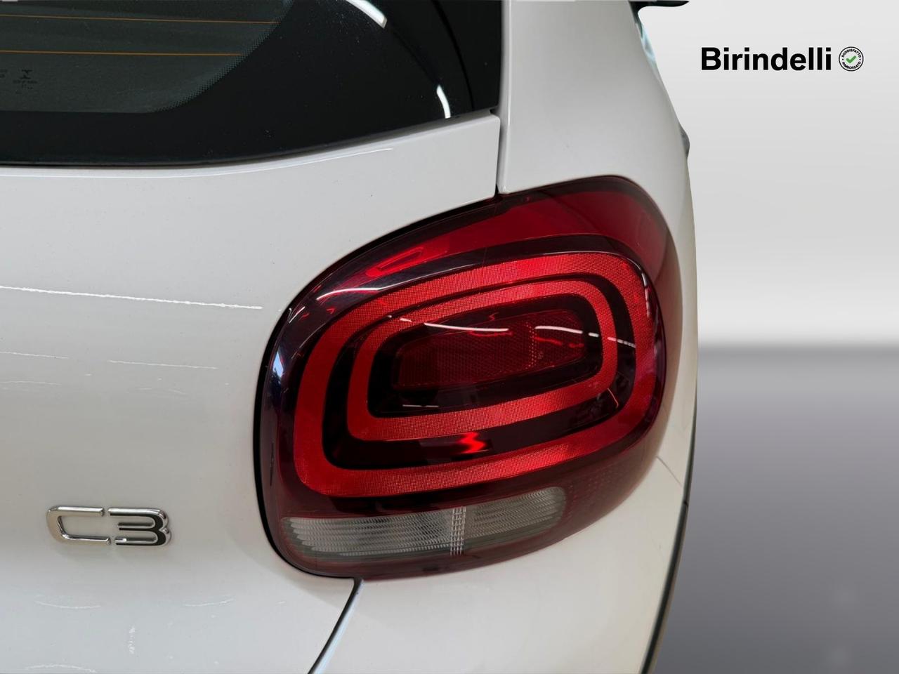 CITROEN C3 3ª serie - C3 PureTech 110 S&S EAT6 Shine