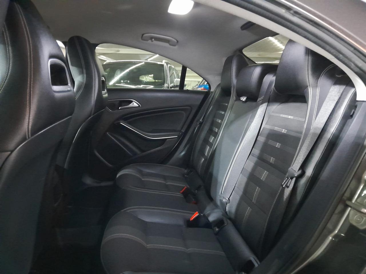 Mercedes-benz CLA 200 d Automatic Premium