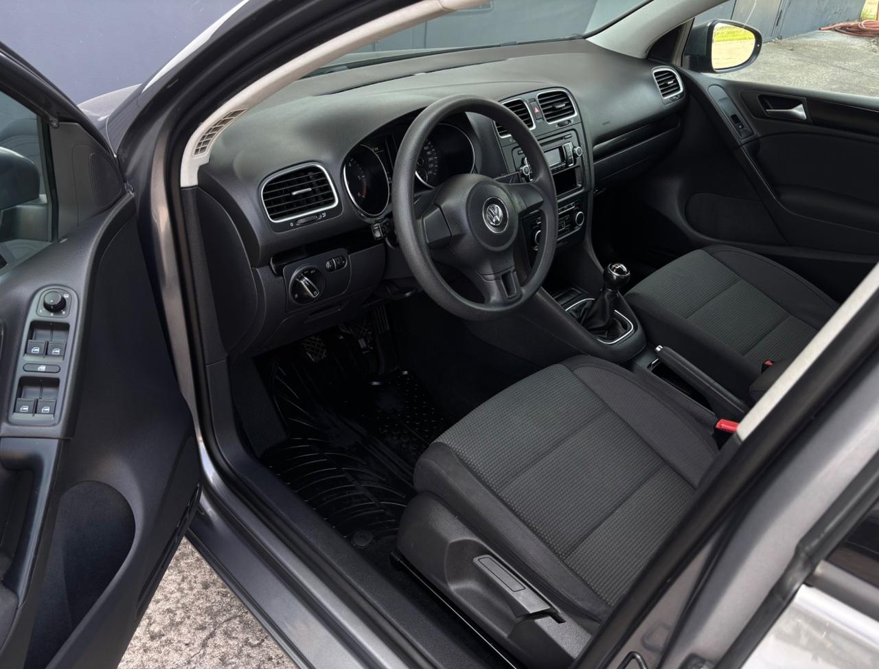 Volkswagen Golf 1.6 TDI. Neopatentati. Garanzia
