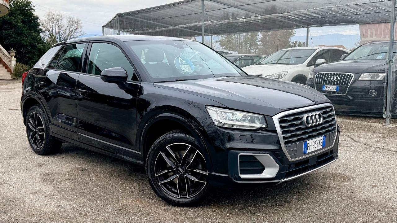 Audi Q2 2017 1.6 TDI Business km 160,000 GARANZIA 12 mesi ! ! !