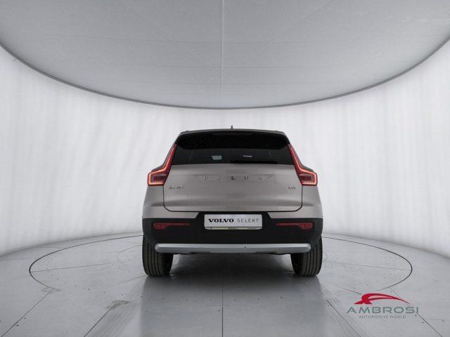VOLVO XC40 2.0 b3 Core auto