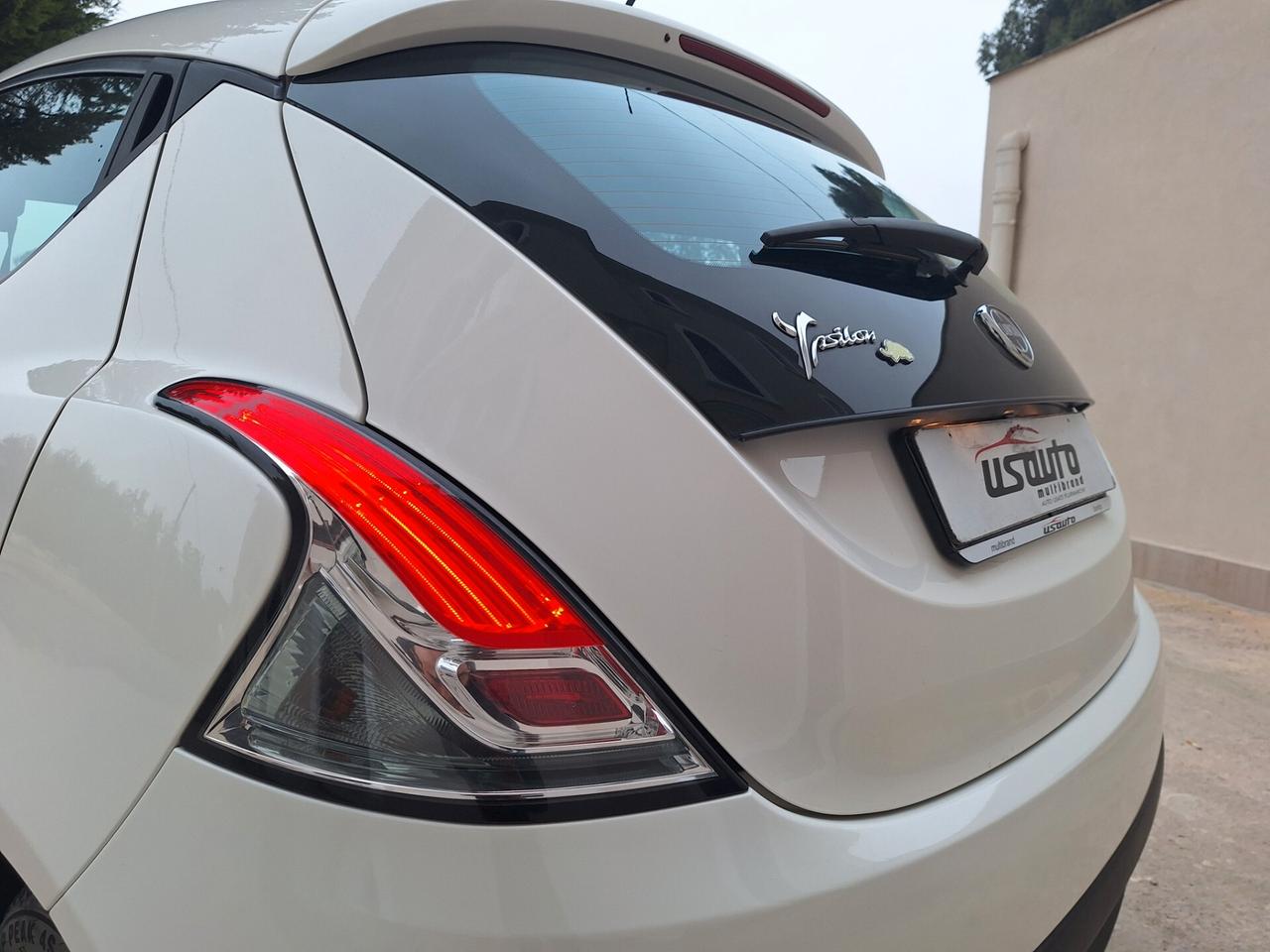 Lancia Ypsilon 1.2 5 porte Elefantino"PERFETTA"