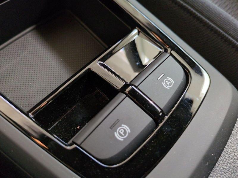 Audi Q2 30 TDI Business Advanced