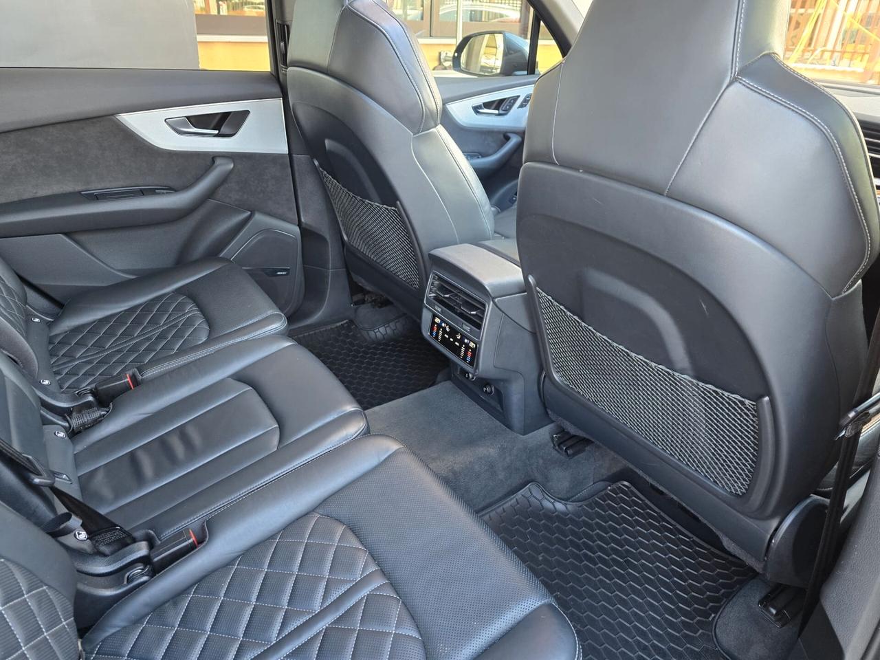 Audi Q7 50 TDI quattro tiptronic S line 7 posti