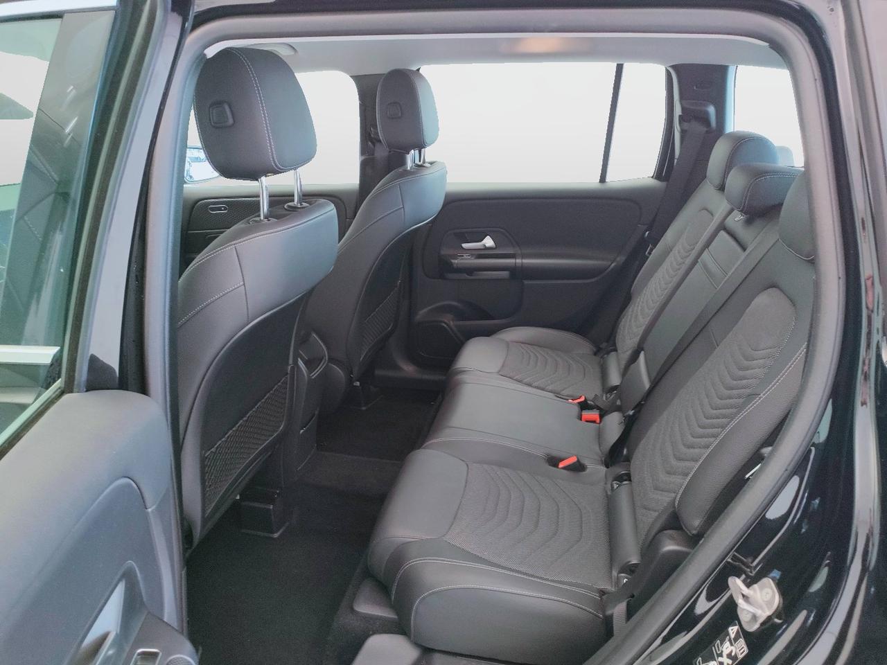 Mercedes-Benz GLB - X247 2023 - GLB 180 d Advanced auto