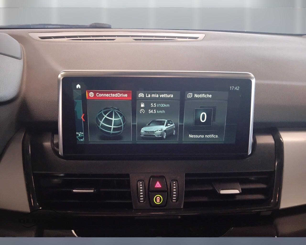 BMW Serie 2 F45 2018 Active Tourer - 218d Active Tourer Advantag