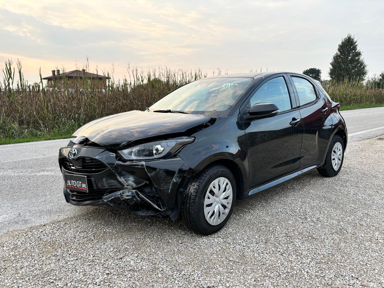 Toyota Yaris 1.5 Hybrid 5 porte Active