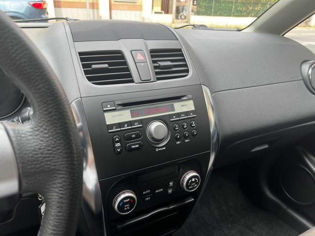 FIAT Sedici 2.0 MJT 16V DPF 4x4 Emotion