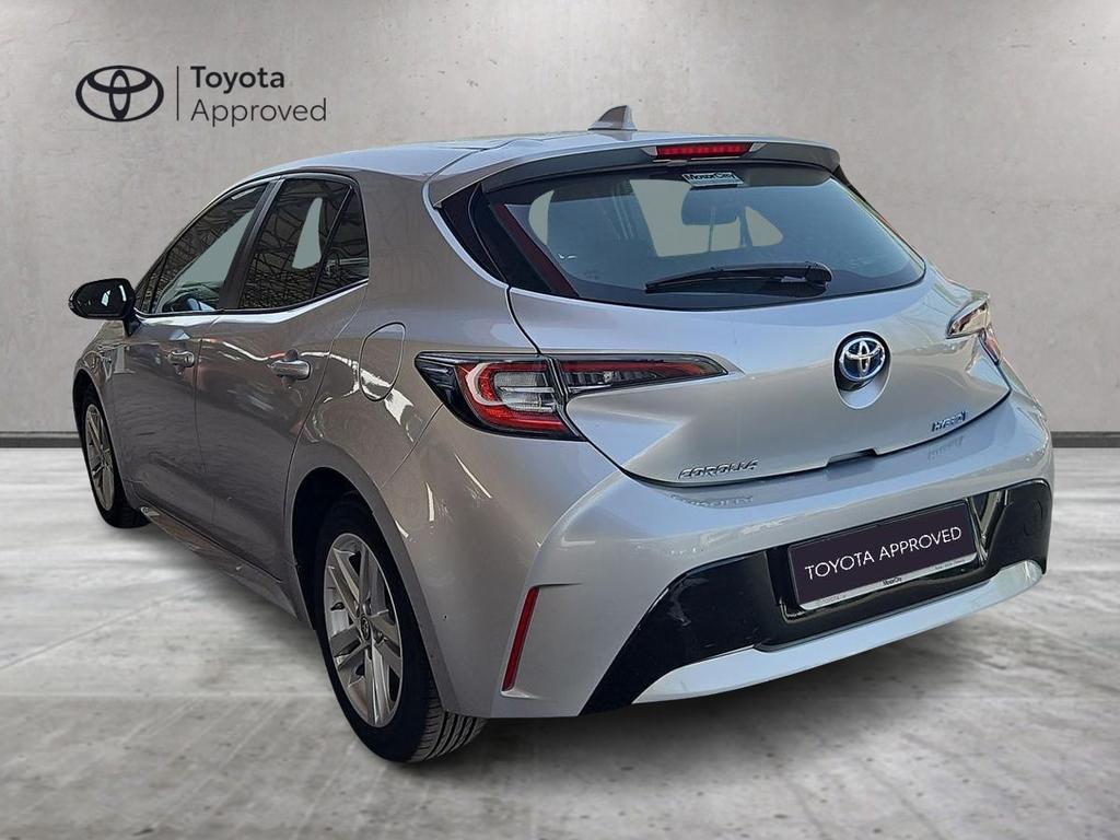 Toyota Corolla 1.8 hybrid Active cvt