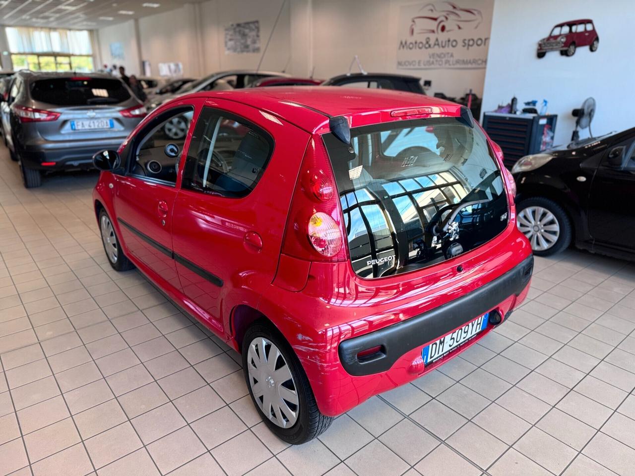 Peugeot 107 1.0 68CV 5p. Desir