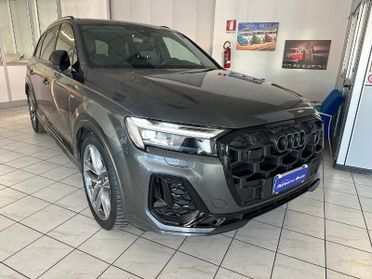 AUDI Q7 2ª serie Q7 SUV TDI 210 kW quattro tip...