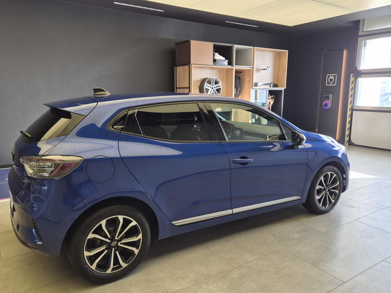 RENAULT Clio V 2023 - Clio 1.0 tce Techno 90cv