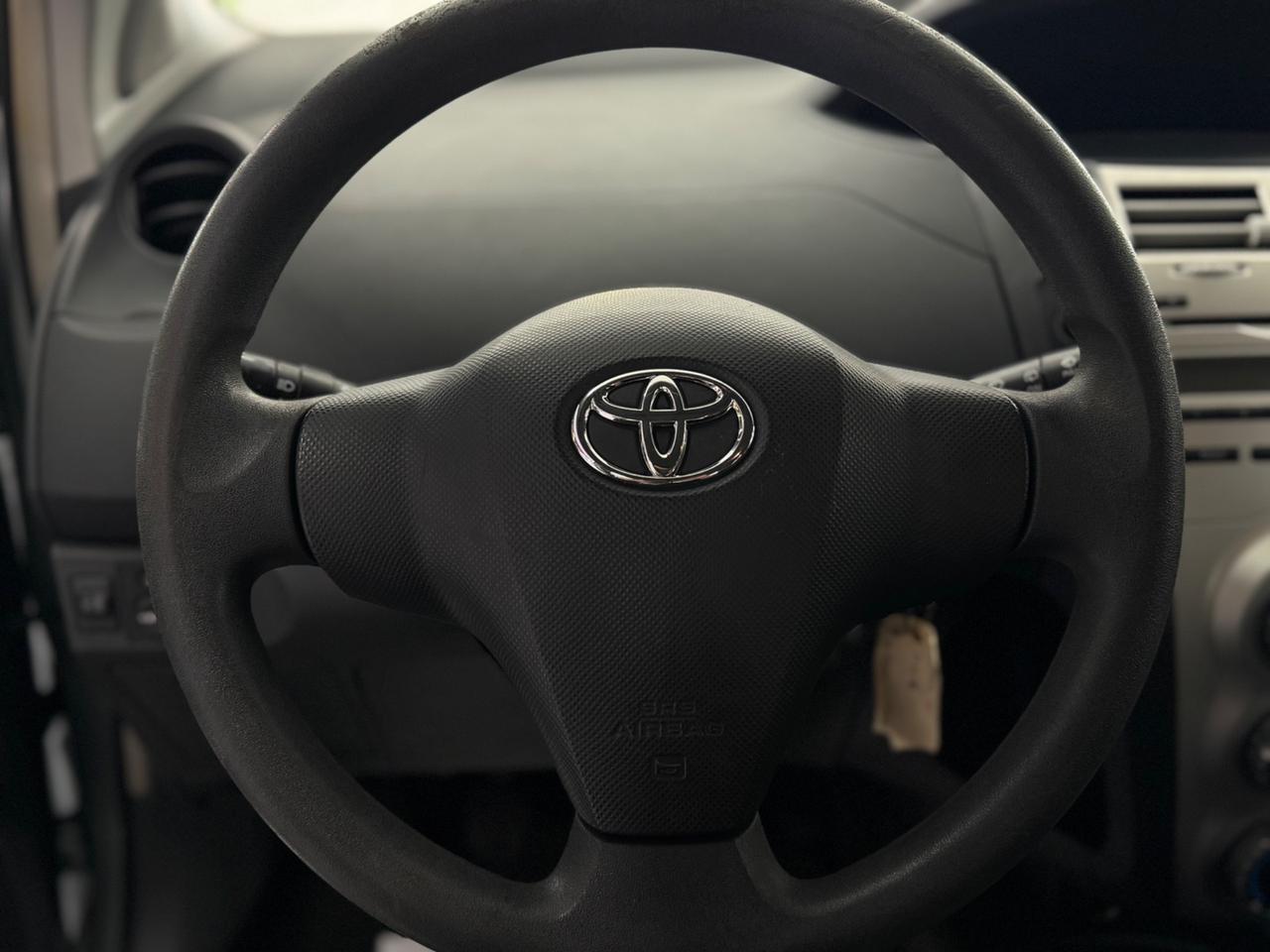 Toyota Yaris 1.3 Full Optional