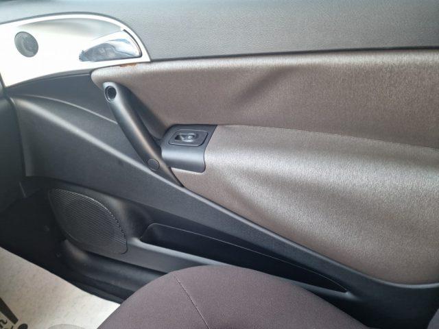 LANCIA Ypsilon 1.2 Oro