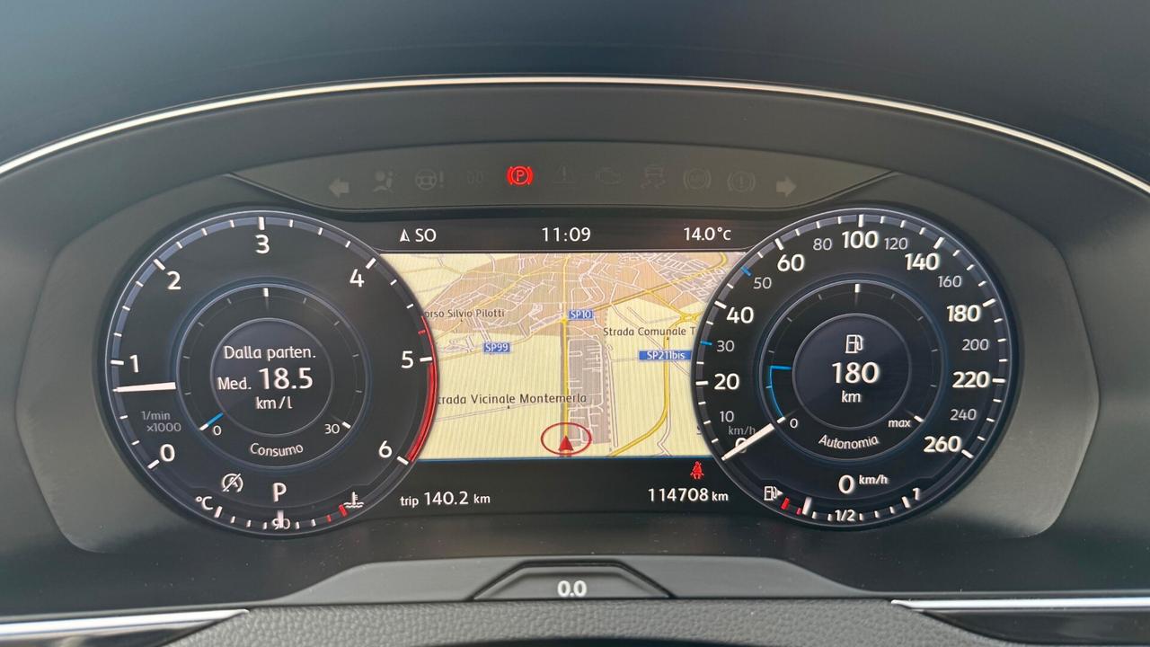 Volkswagen Passat 2.0 tdi scr dsg