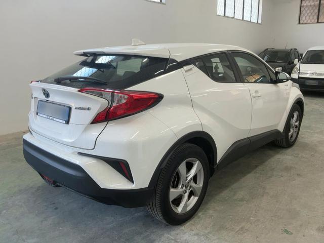 TOYOTA C-HR 1.8 Hybrid E-CVT Active