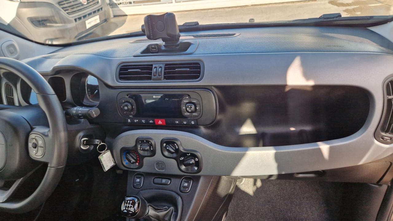 Fiat Panda 1.0 FireFly 70 CV Hybrid City Cross