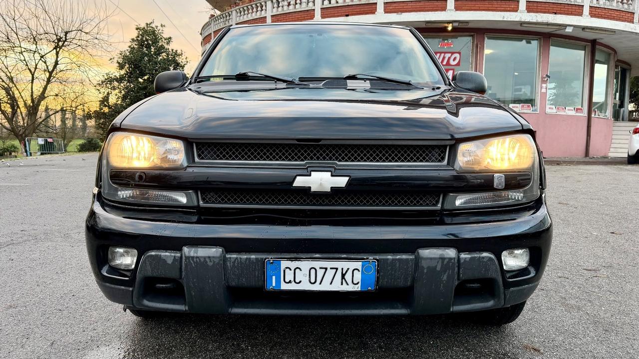 Chevrolet Trailblazer 4.2 L6 LTZ Autocarro