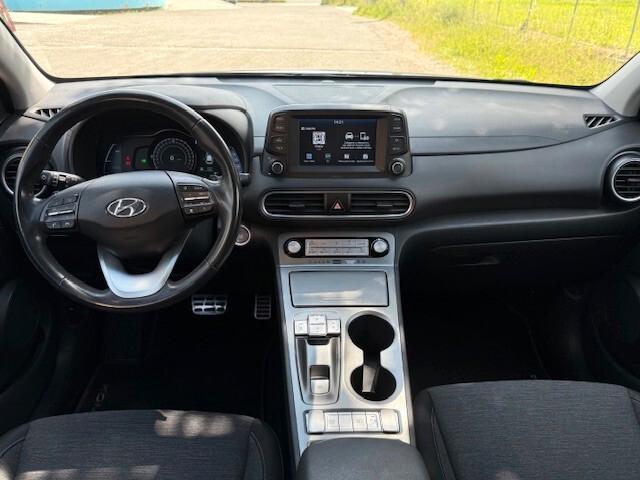 Hyundai Kona elettrica iva esposta