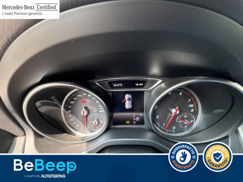Mercedes-Benz GLA 180 PREMIUM AUTO