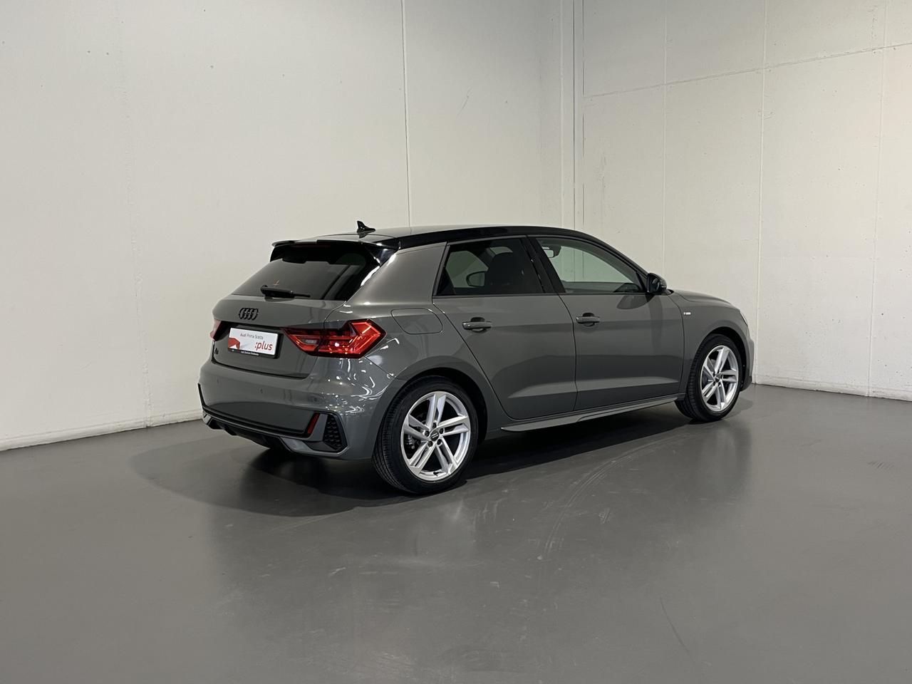 AUDI A1 SPORTBACK 35 TFSI S-TRONIC S-LINE EDITION