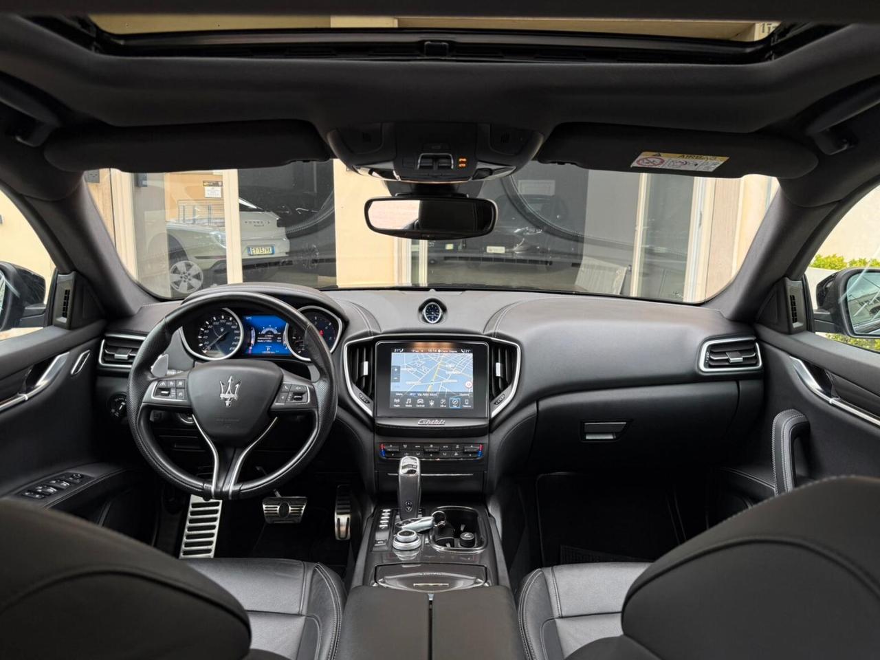 Maserati Ghibli V6 Diesel 275 CV Gransport Nerissimo