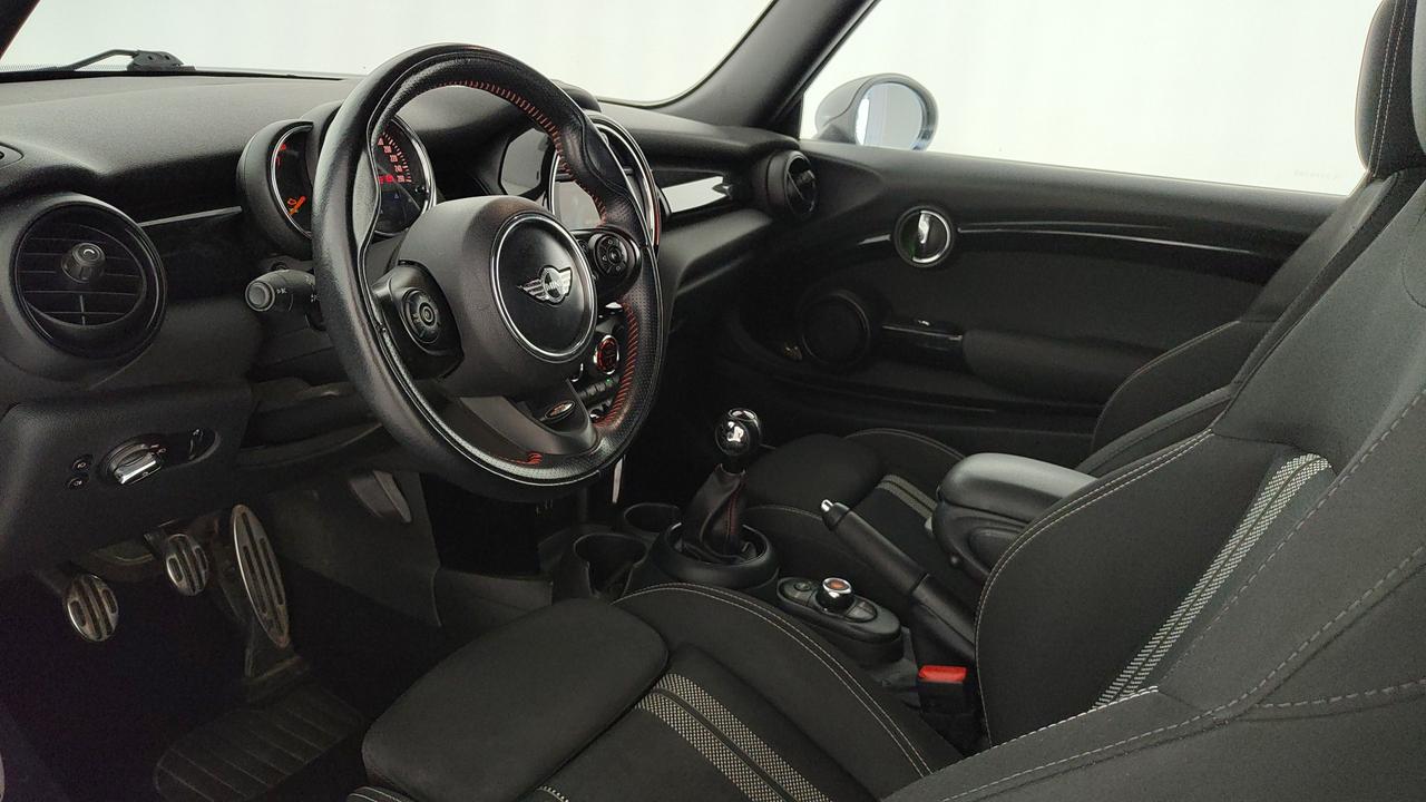 MINI Mini IV F55-F56 2014 - Mini 1.5 Cooper Boost 3p