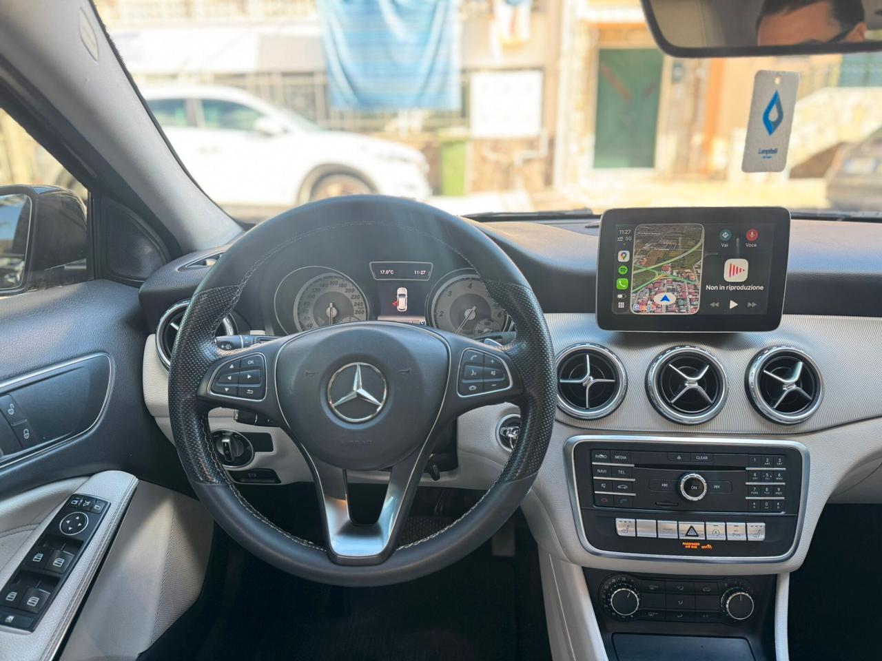 Mercedes-benz GLA 200 d Automatic Sport
