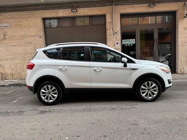 Ford Kuga 2.0 TDCi 136 CV 4WD Titanium
