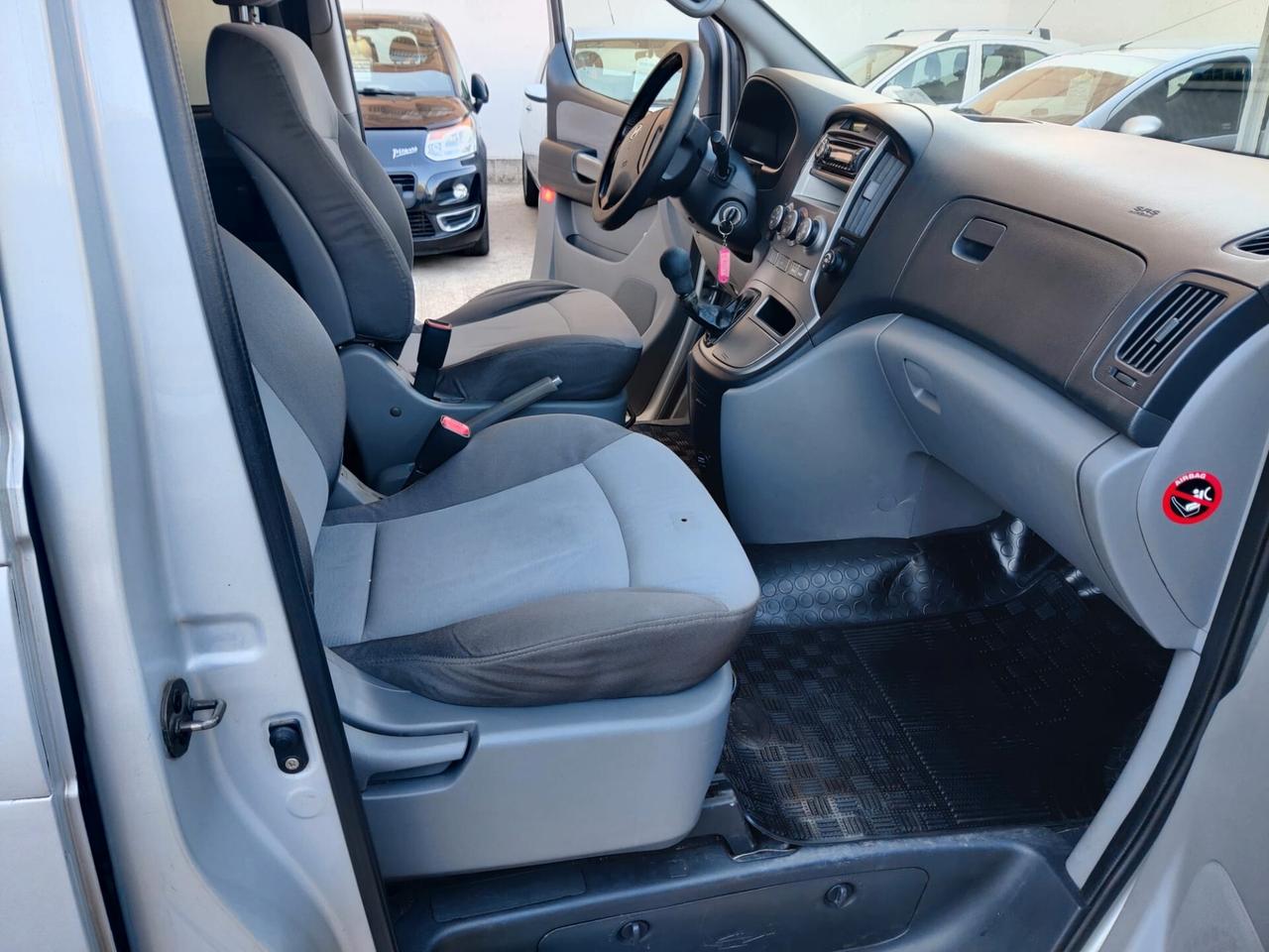 Hyundai H-1 8 POSTI PROLUNGATO