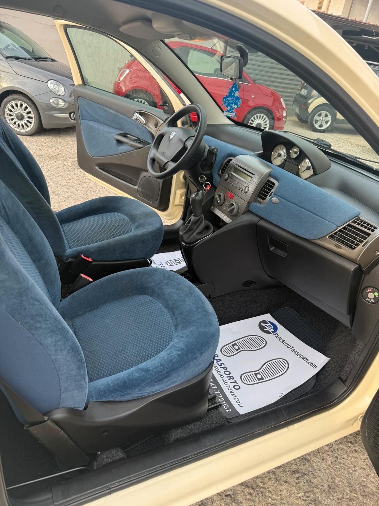 Lancia Ypsilon 1.3 Multijet 16V Argento