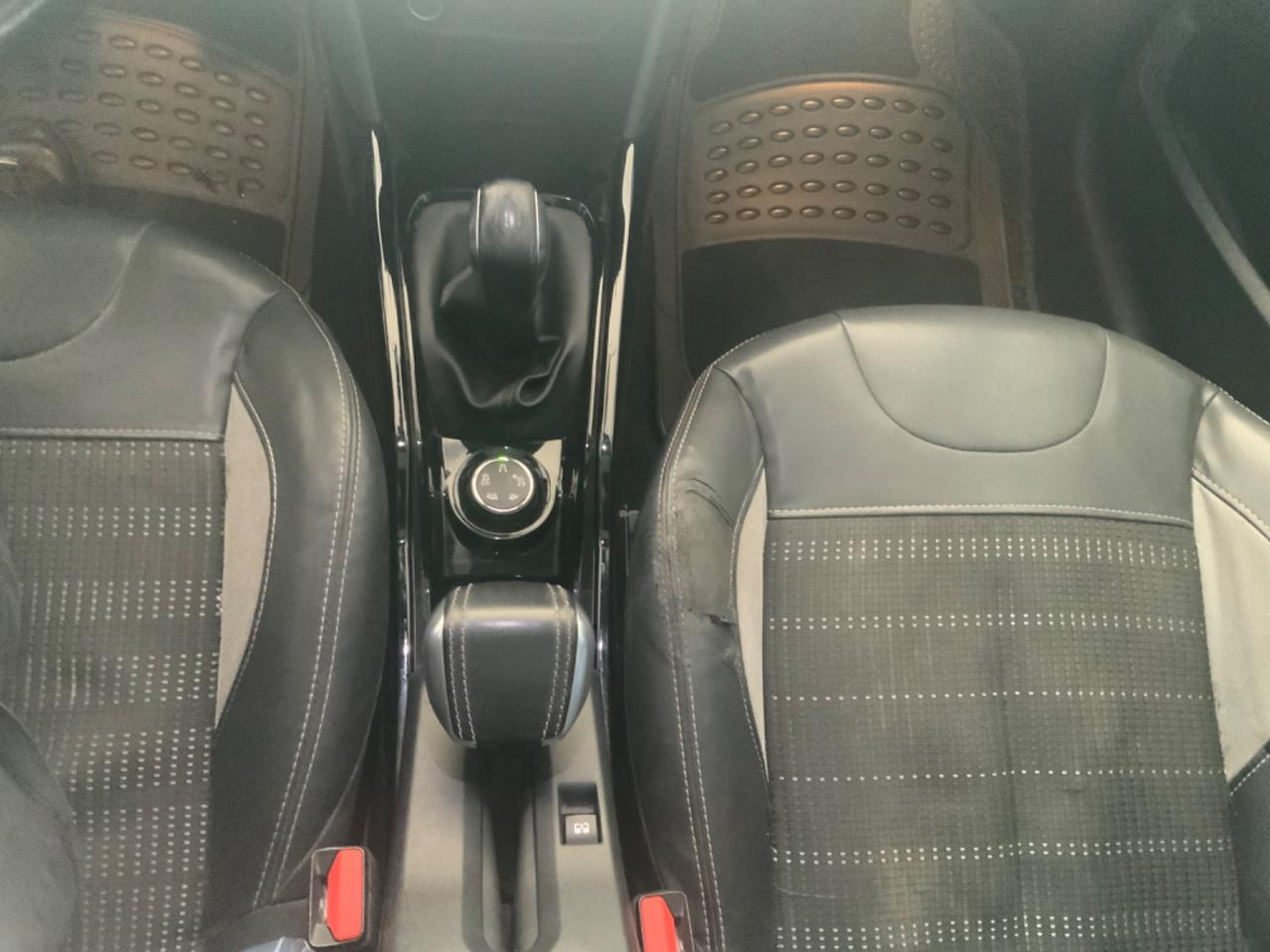 Peugeot 2008 BlueHDi 120 S&S Allure