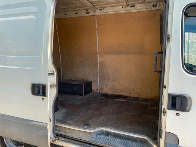 Iveco Daily 35S12V 2.3 Hpi TDI PC-TN Furgone L