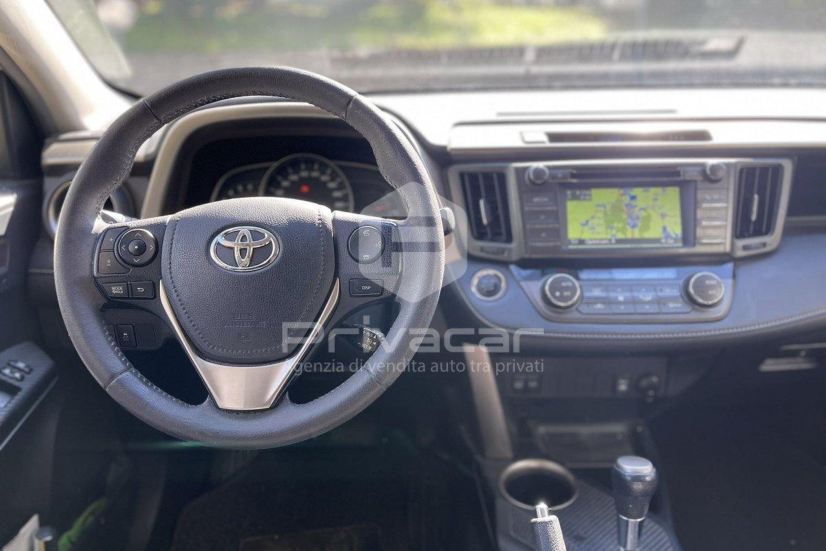 TOYOTA RAV4 2.2 D-CAT A/T 4WD Style White Ed.