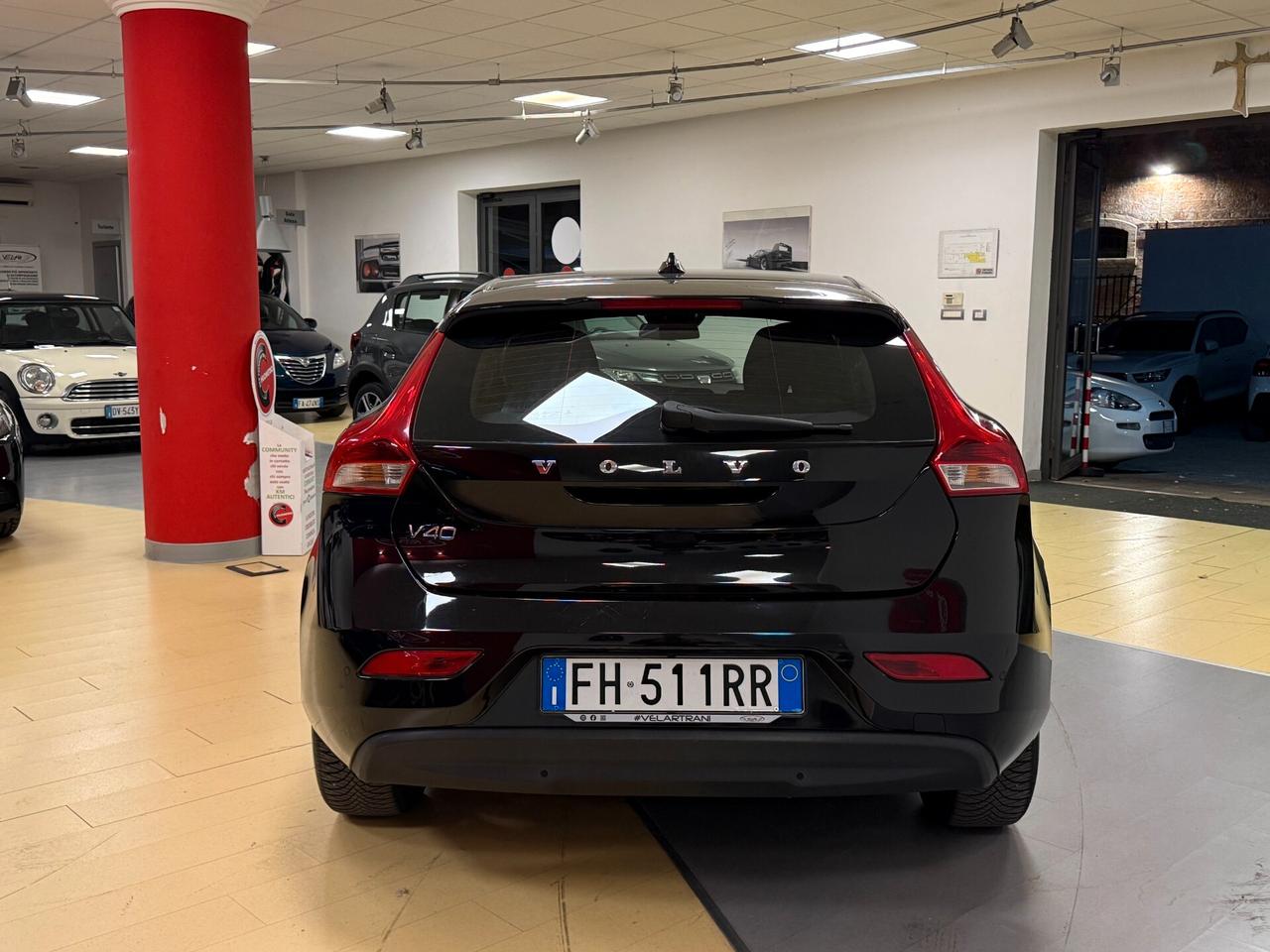 Volvo V40 D3 Geartronic Momentum