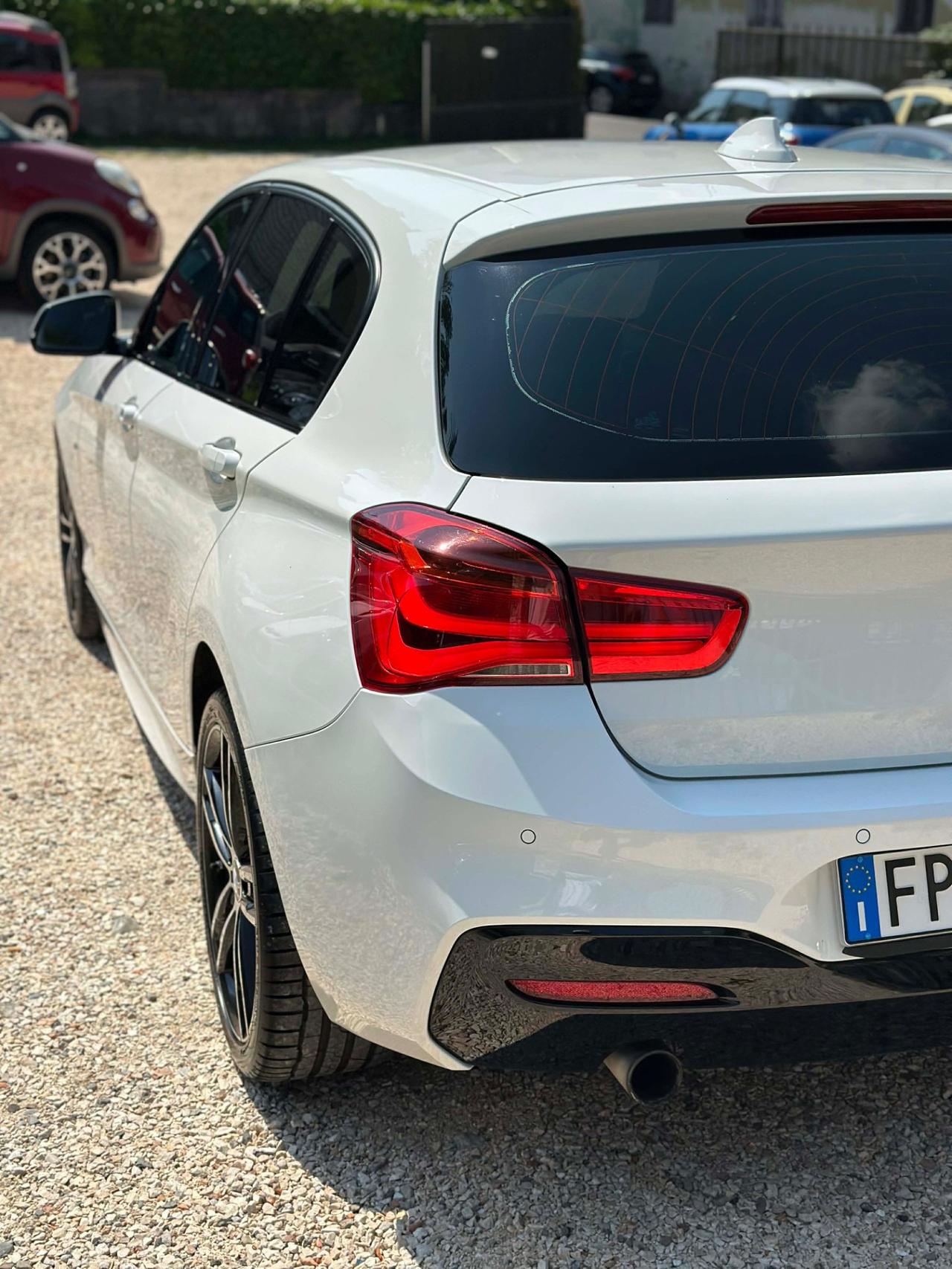 Bmw 116i 5p. MSPORT SHADOW EURO6 UNICOPR FULL