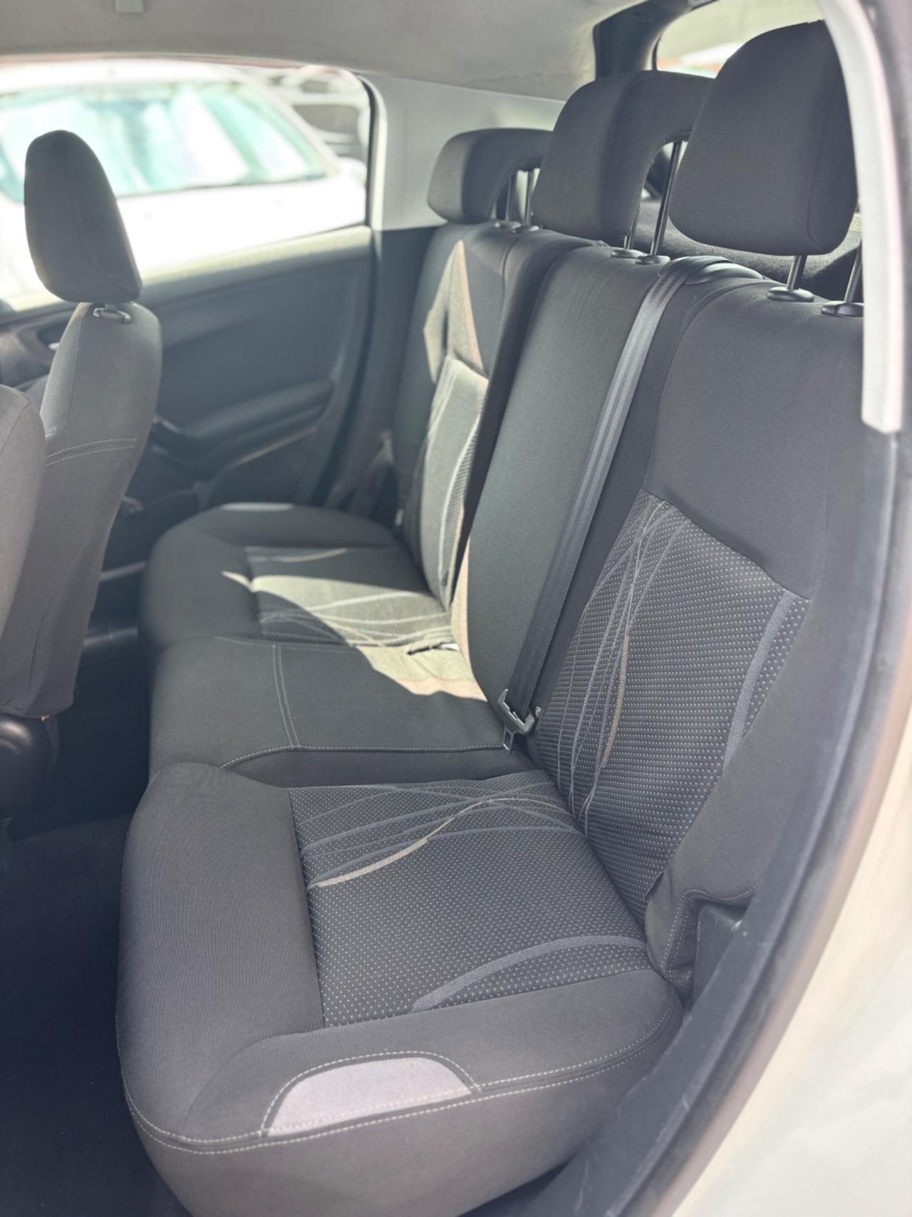 Peugeot 208 PureTech 82 5 porte Allure