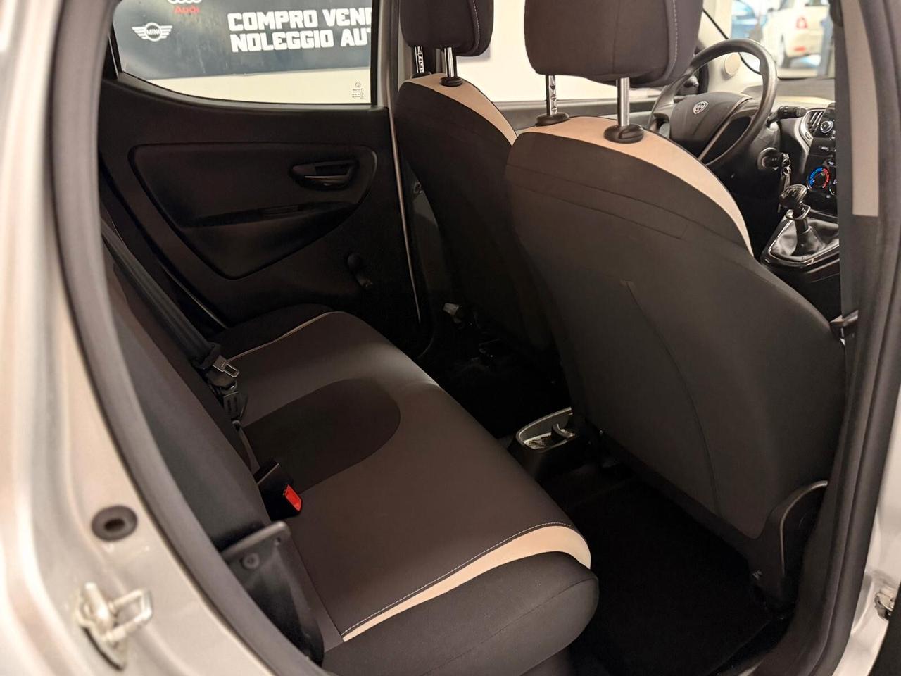 Lancia Ypsilon 1.2 69 CV 5 porte Elle