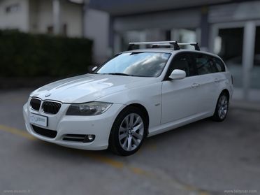 BMW 320d xDrive Touring Attiva