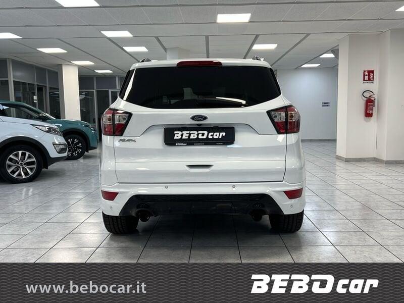 Ford Kuga 1.5 TDCi 120CV 2WD ST-Line Business