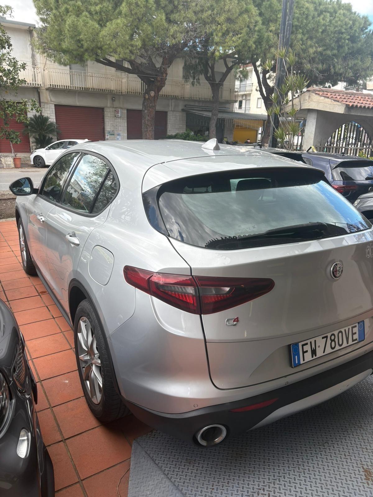 Alfa Romeo Stelvio 2.2 Turbodiesel 210 CV AT8 Q4 Executive